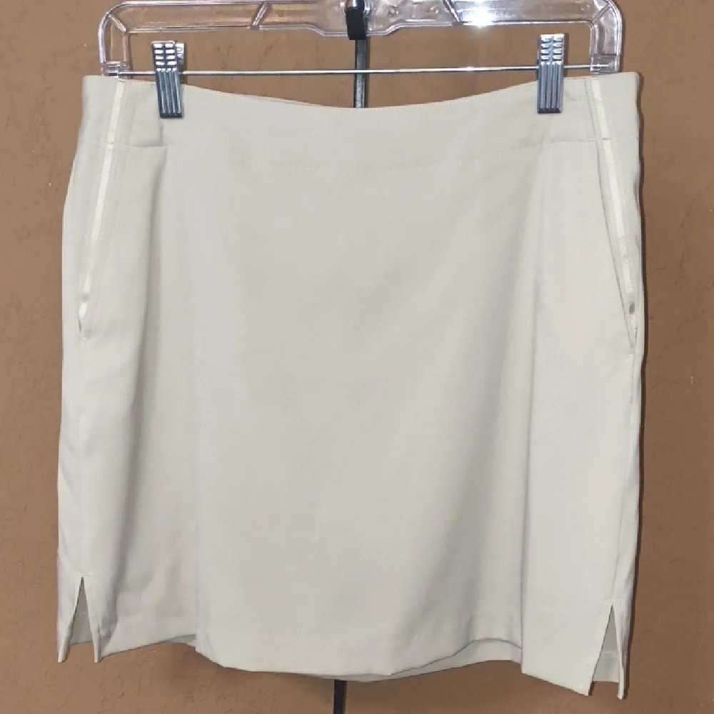 Lady Hagen Women's Tan Skort Size 6